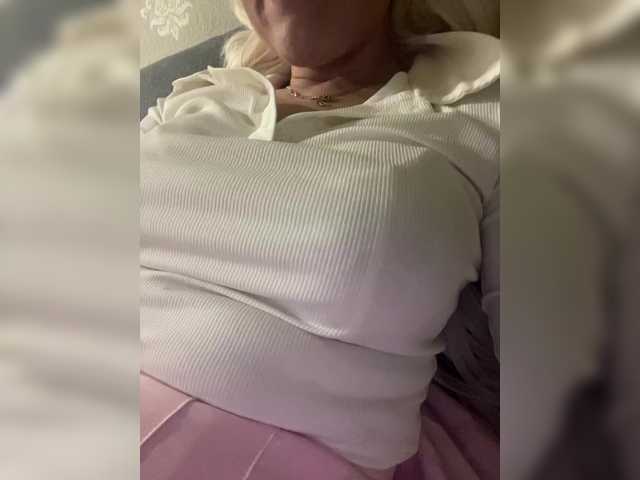 Captures d'écran de diffusion AlisaKisa555