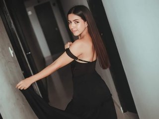 Chat vidéo érotique AlishaKhatri