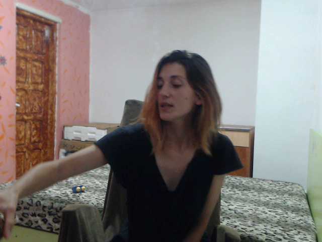 Captures d'écran de diffusion alishallovexx