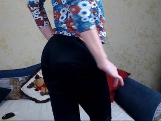 Captures d'écran de diffusion AlishaTop