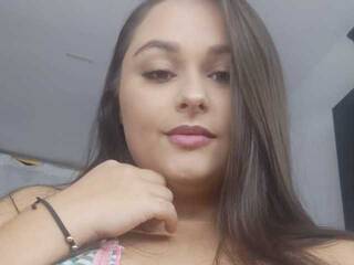 Chat vidéo érotique alisiamendoza