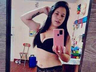 Chat vidéo érotique AlisonRoxx