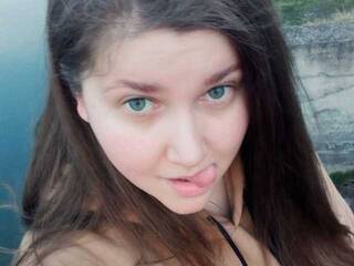 Chat vidéo érotique Allexandraa