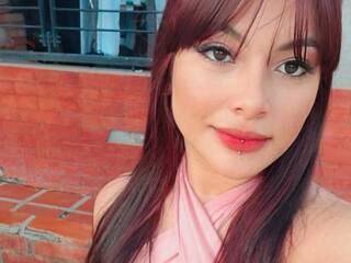 Chat vidéo érotique Allisonn21