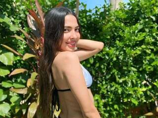 Chat vidéo érotique Allyson-cute19