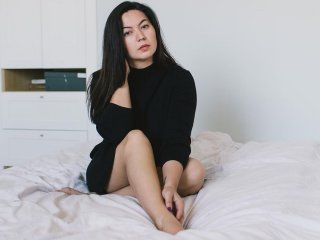 Chat vidéo érotique Alsou