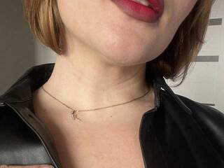 Chat vidéo érotique alyavibe69