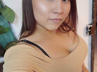 Chat vidéo érotique Alyn-zc