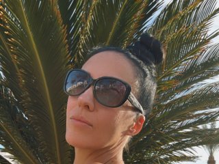 Chat vidéo érotique Alyona1