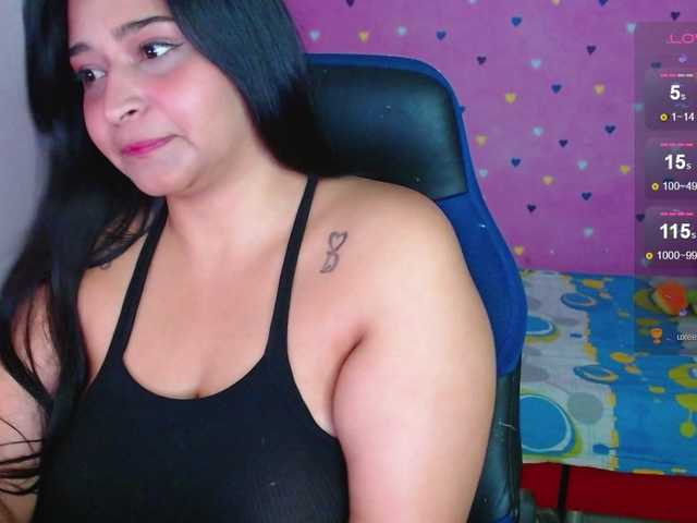 Photos Alyson- #latina #bbw #natural #squirt #curvy #young #big tits #big ass