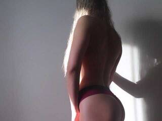 Chat vidéo érotique AmeliWhite