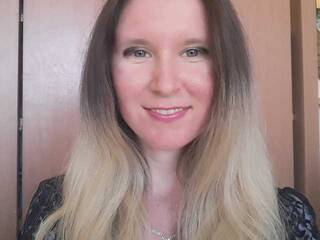 Chat vidéo érotique Amili19