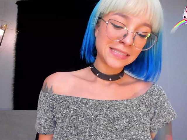 Photos AmyAddison Today is going to be a lot of fun♥Keep making me wet, babe♥Don’t stop! till I cum so bad, fingering@goal♥lovense on 37