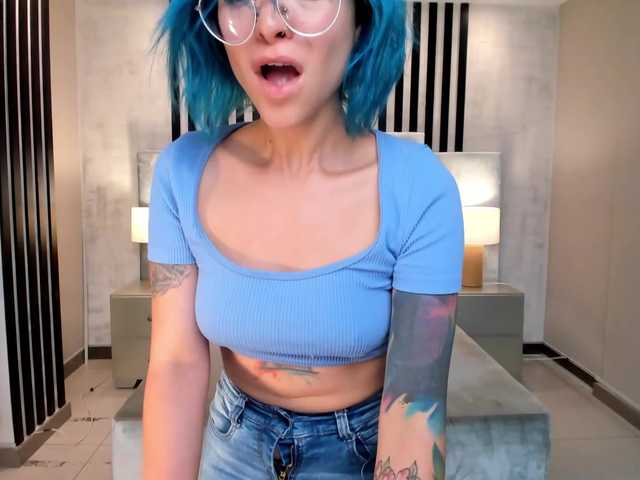 Photos AmyAddison Would u mind a Deepthroat? ♥ I want your CUM in mouth! ♥ Topless + Blowjob at Goal 273