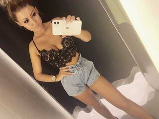 Chat vidéo érotique AmyNightStar