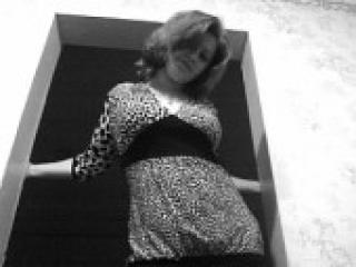 Chat vidéo érotique anastasia23