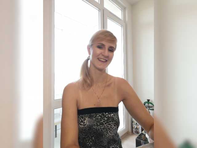 Photos Besenok05 Hello everyone, I'm Nastya. You please me, I will please you)). Lovens from 2tkn, strongest vibration 110tkn. Don't forget to put love, it's free. Dildo in private or group