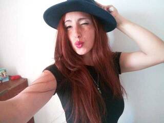 Chat vidéo érotique andreabesitos