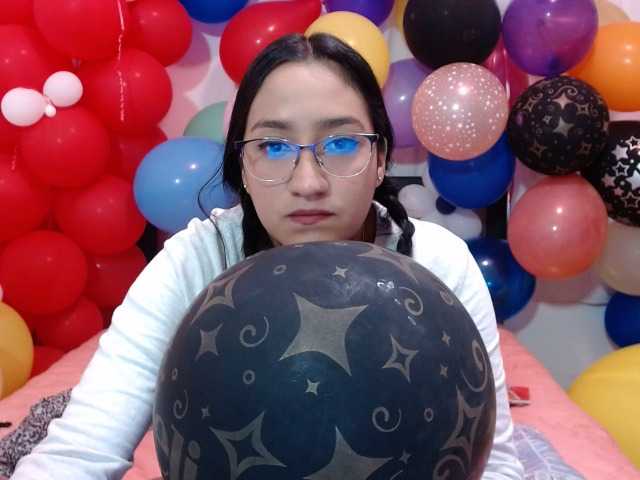 Photos Andreacute Hello guys welcome to my room, let's play with my balloons, I'm a looner, I have a hairy pussy, #balloons #bush #hairy #control lush or domi