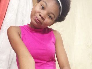 Chat vidéo érotique Angelinac