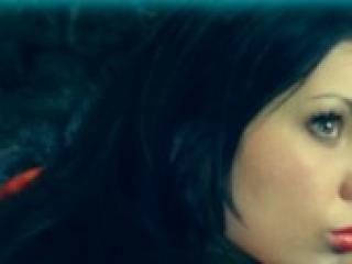 Chat vidéo érotique angelinajo8