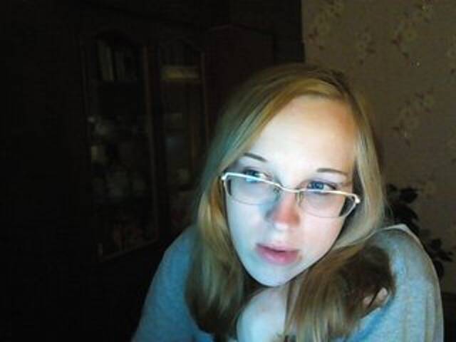 Captures d'écran de diffusion Angelpussy1