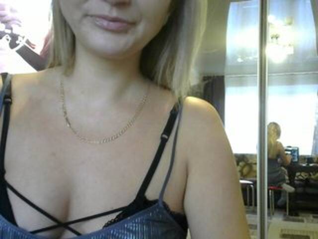 Captures d'écran de diffusion CHERRYjuice