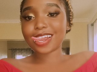 Chat vidéo érotique Angie7