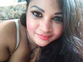 Chat vidéo érotique angiehot32