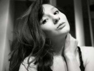 Chat vidéo érotique anjelikaa