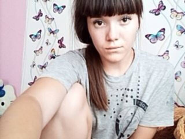 Captures d'écran de diffusion Anna61566