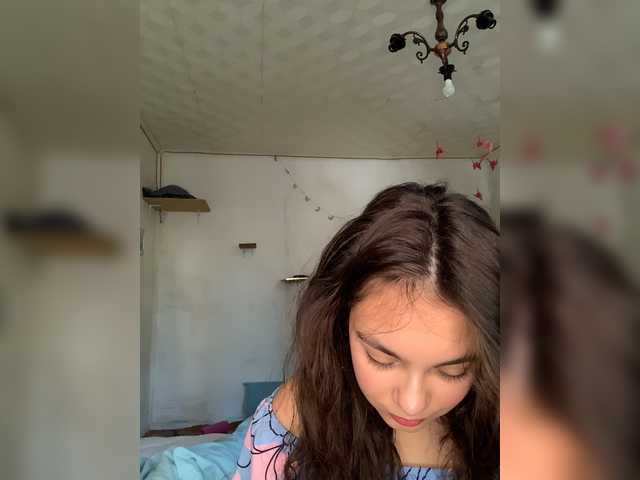 Captures d'écran de diffusion AnnaCow13