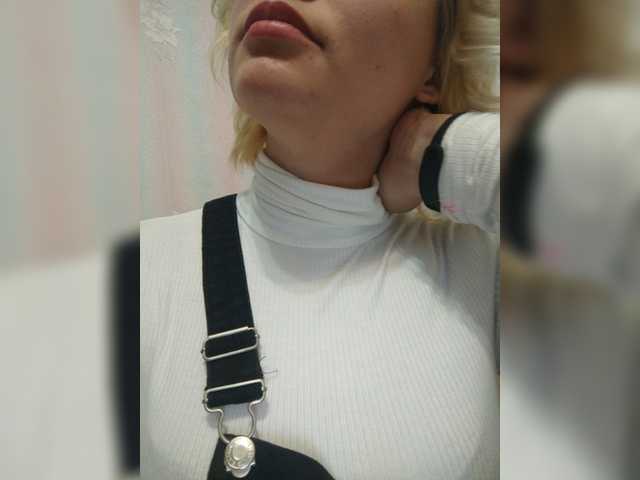 Captures d'écran de diffusion AnnaShinyx