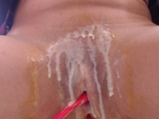 Captures d'écran de diffusion AnniCost