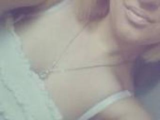 Chat vidéo érotique annngelll