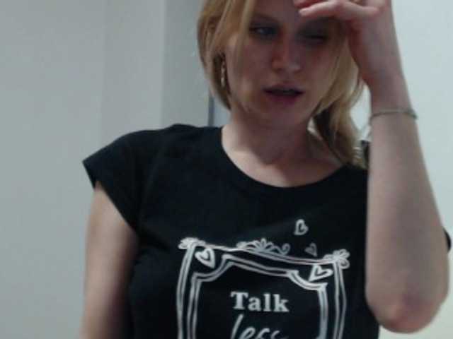 Captures d'écran de diffusion Annzhelika