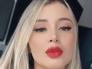 Chat vidéo érotique Apriljames