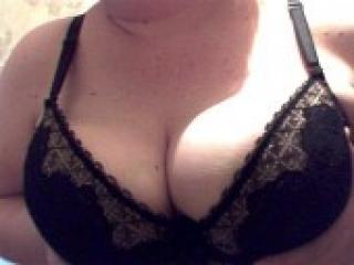 Chat vidéo érotique aprilya