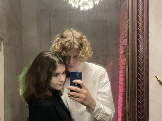 Chat vidéo érotique Sweetcoupleeeee
