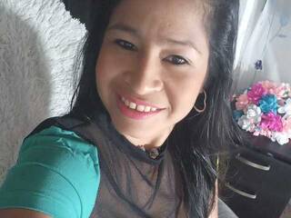 Chat vidéo érotique ARIADNE989