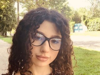 Chat vidéo érotique ArianaFox