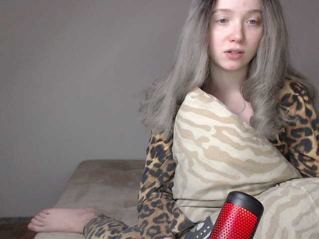 Photos Baby-baby_ Hi my name is Alice I'm 22 I love lovens a lot of 2 tokensyour nickname on my body 222my instagram hellokitty6zlolook at your camera 100 tokens ^^