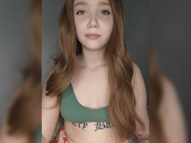 Photos Baby-baby_ Hi my name is Alice I'm 22 I love lovens a lot of 2 tokensyour nickname on my body 222my instagram hellokitty6zloevaluation of your member 50 tokens