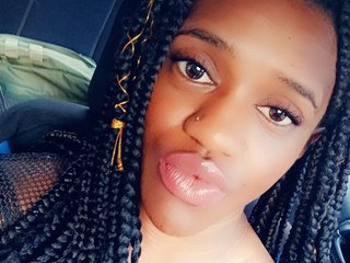 Chat vidéo érotique Avabaddie