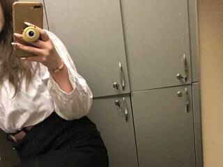 Chat vidéo érotique arinaluxery