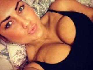 Chat vidéo érotique arinka2015