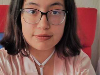 Chat vidéo érotique asheboobs