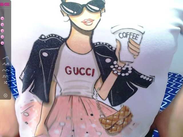 Captures d'écran de diffusion ASHHLEYROBERT