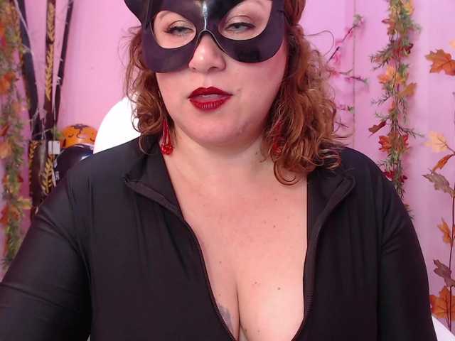 Photos Ashley-Zahir i'm in halloween season #squirt #asian #mature #bigboobs #milf