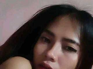 Chat vidéo érotique asianachixs